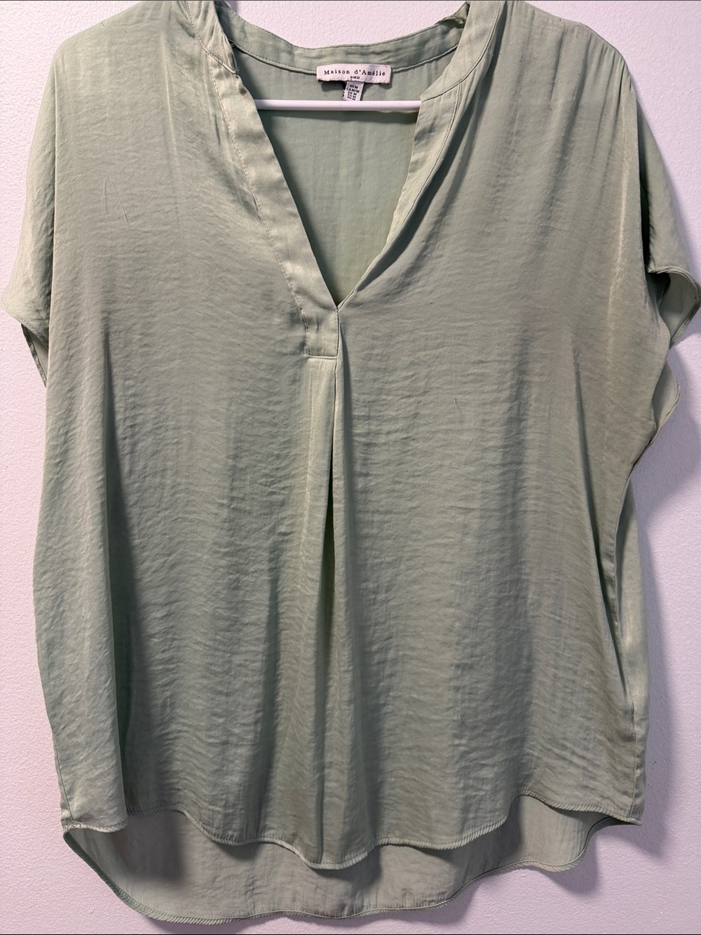 Maison d’Amélie Sage Green V-Neck Blouse SZ M